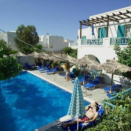 Andreas Kamari (Santorini)