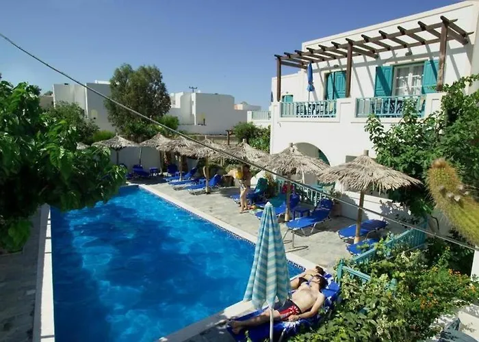 Andreas Kamari (Santorini)