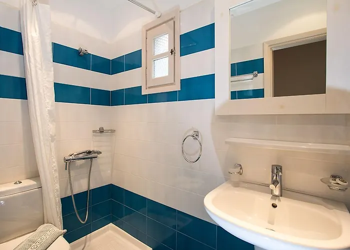 Andreas Камари