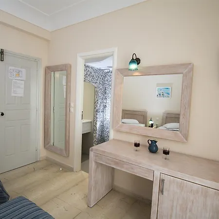 Andreas Apartamento Kamári